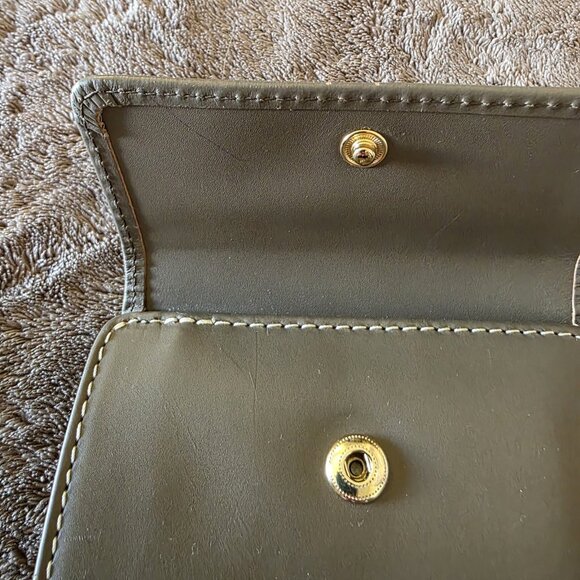 Dooney & Bourke Smooth Leather Small Flap Wallet Taupe Trifold Logo Plate Zip - Picture 9 of 14